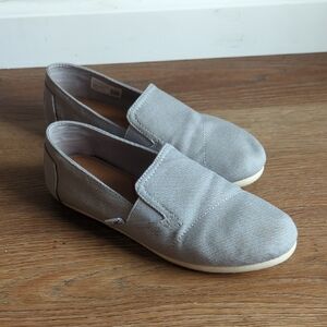 Women's Gray Slip-On Shoes